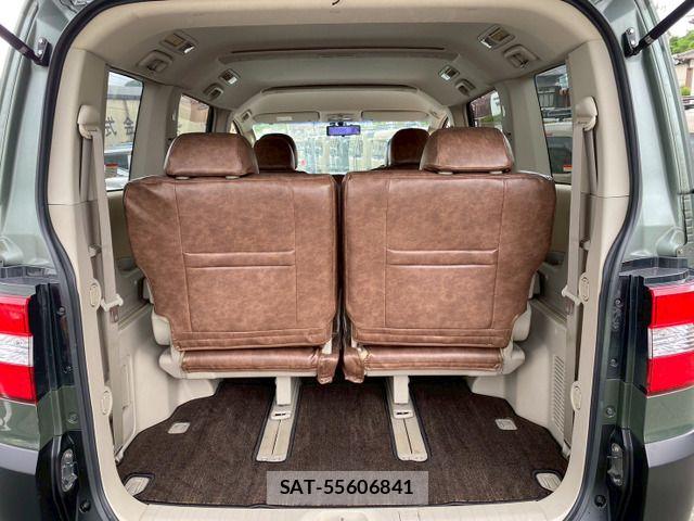 Mitsubishi DELICA 2007-05 7058309-18