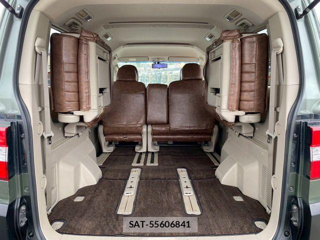 Mitsubishi DELICA 2007-05 7058309-19