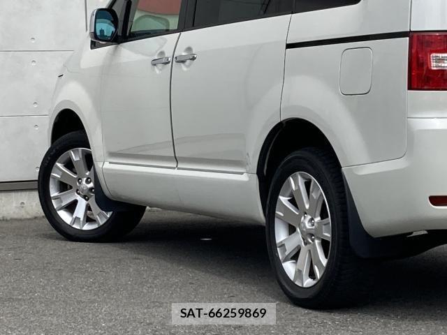 Mitsubishi DELICA 2016-06 7058304-16