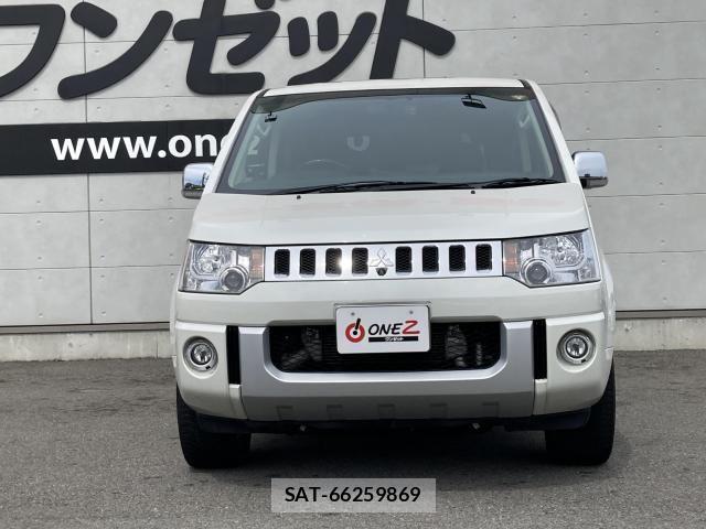 Mitsubishi DELICA 2016-06 7058304-5
