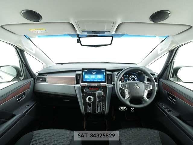 Mitsubishi DELICA 2025-02 7058273-12