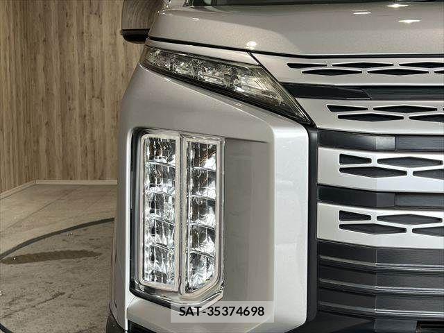 Mitsubishi DELICA 2019-02 7058301-23