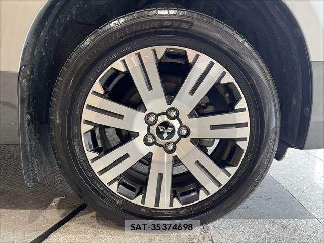 Mitsubishi DELICA 2019-02 7058301-27