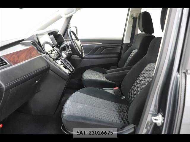 Mitsubishi DELICA 2022-03 7058280-11