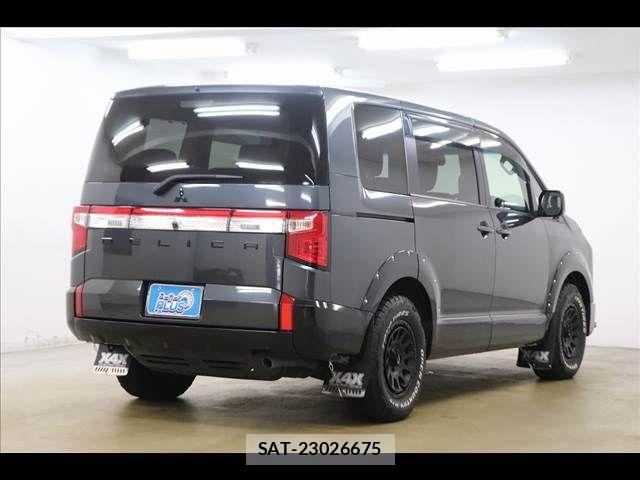 Mitsubishi DELICA 2022-03 7058280-18