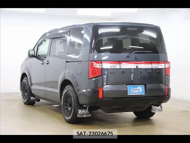 Mitsubishi DELICA 2022-03 7058280-19
