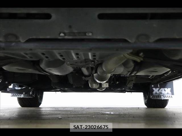 Mitsubishi DELICA 2022-03 7058280-25