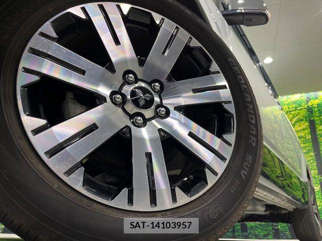 Mitsubishi DELICA 2024-09 7217580-12