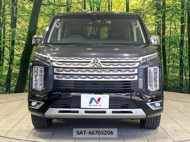 Mitsubishi DELICA 2024-08 7217577-13