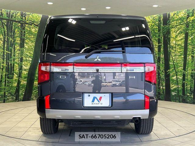 Mitsubishi DELICA 2024-08 7217577-14