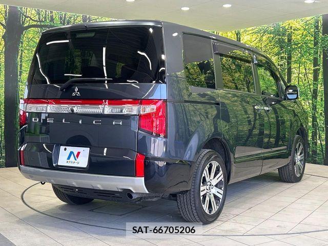 Mitsubishi DELICA 2024-08 7217577-16