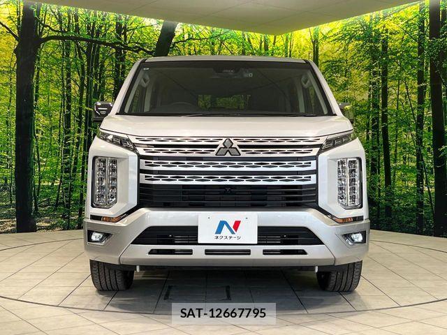 Mitsubishi DELICA 2024-09 7217583-14