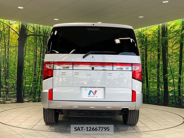 Mitsubishi DELICA 2024-09 7217583-15