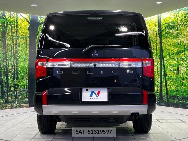 Mitsubishi DELICA 2024-08 7217567-14