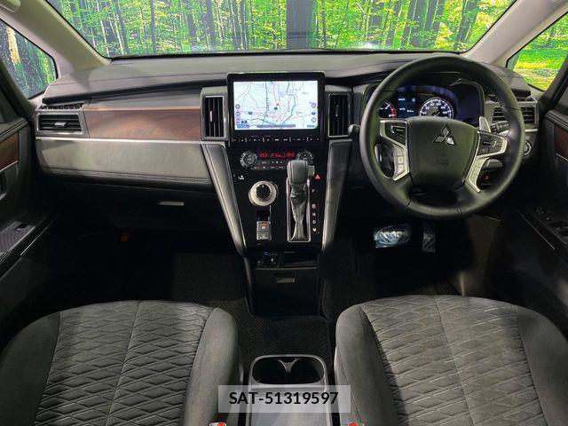 Mitsubishi DELICA 2024-08 7217567-1