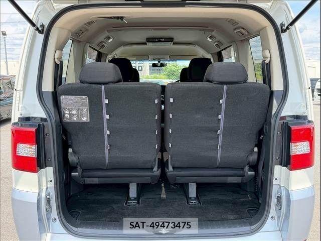 Mitsubishi DELICA 2016-03 7217514-11