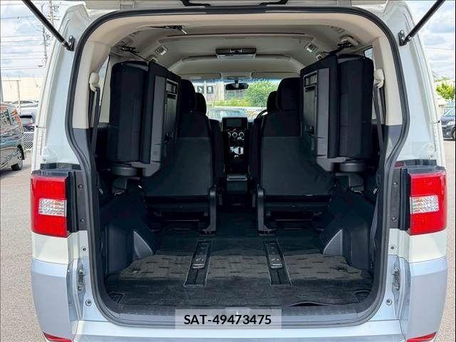 Mitsubishi DELICA 2016-03 7217514-12