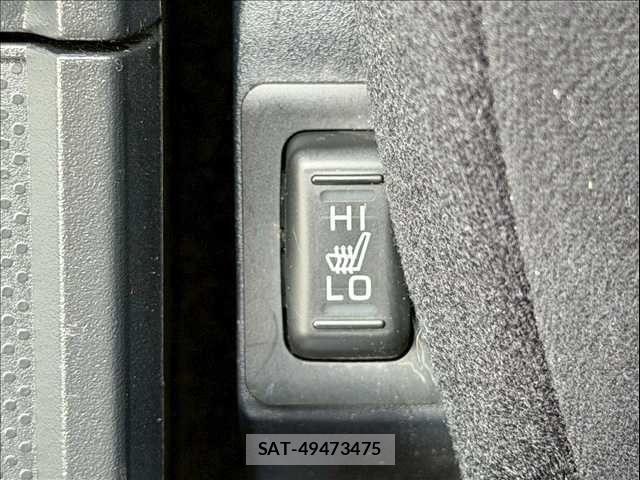 Mitsubishi DELICA 2016-03 7217514-27