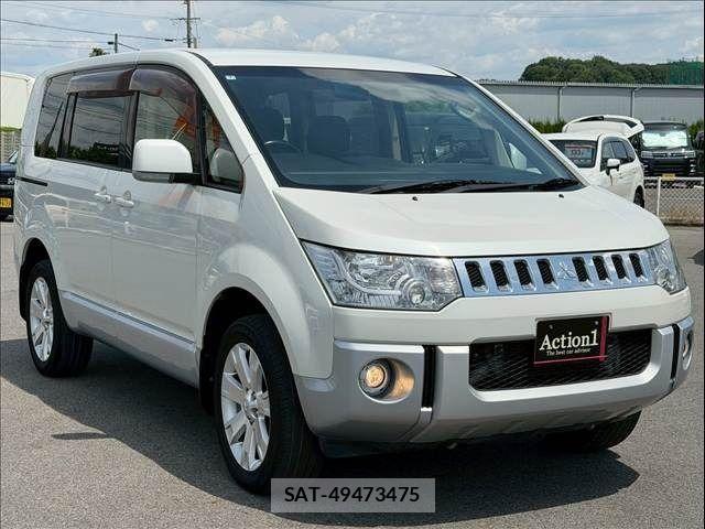 Mitsubishi DELICA 2016-03 7217514-6