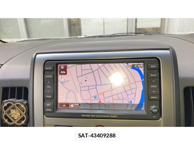 Mitsubishi DELICA 2009-11 7217490-12