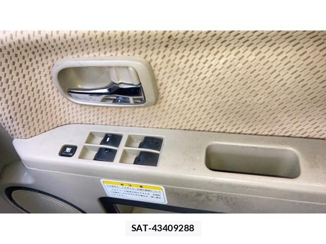 Mitsubishi DELICA 2009-11 7217490-15