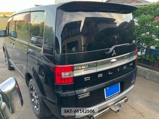 Mitsubishi DELICA 2008-02 7217485-2