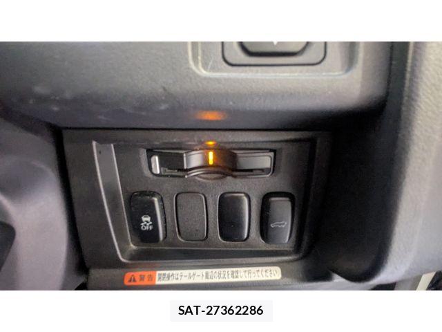 Mitsubishi DELICA 2014-07 7217502-22