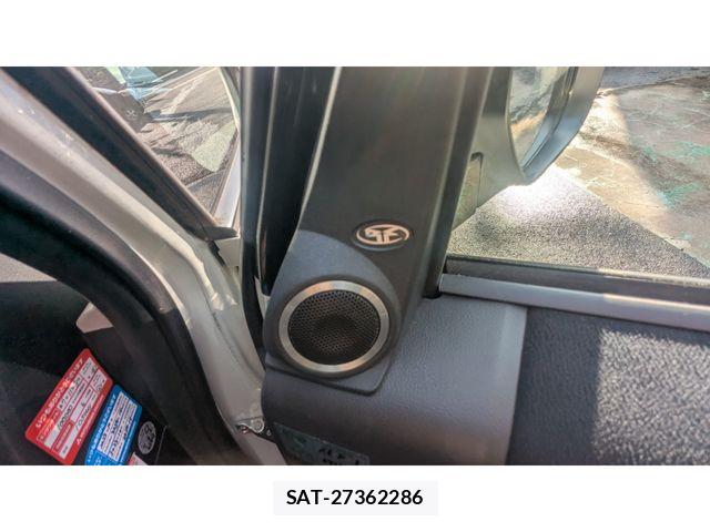 Mitsubishi DELICA 2014-07 7217502-27
