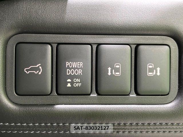 Mitsubishi DELICA 2024-09 7217584-6
