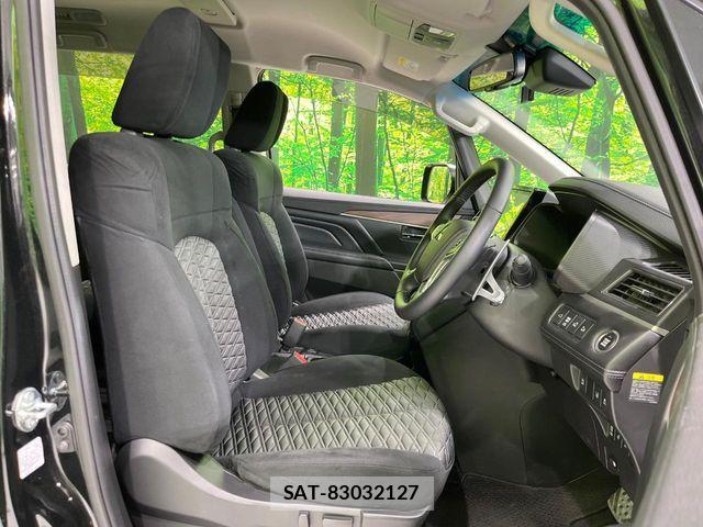 Mitsubishi DELICA 2024-09 7217584-8