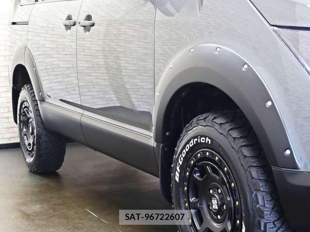 Mitsubishi DELICA 2014-08 7217503-11