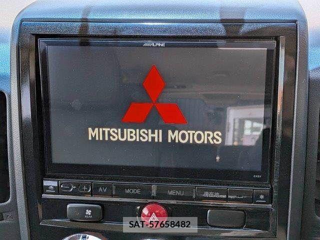 Mitsubishi DELICA 2017-09 7217516-2