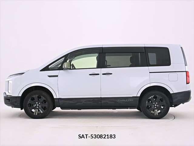 Mitsubishi DELICA 2023-12 7217556-2