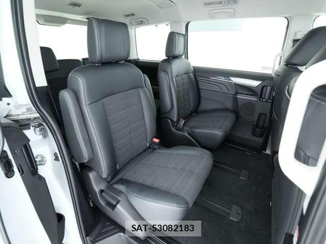Mitsubishi DELICA 2023-12 7217556-8