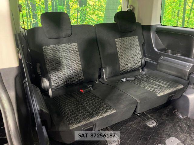 Mitsubishi DELICA 2023-04 7217553-9
