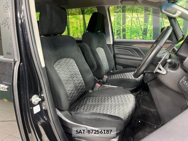 Mitsubishi DELICA 2023-04 7217553-7