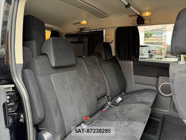 Mitsubishi DELICA 2008-09 7217487-18