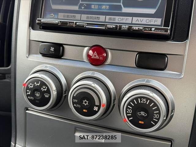 Mitsubishi DELICA 2008-09 7217487-21