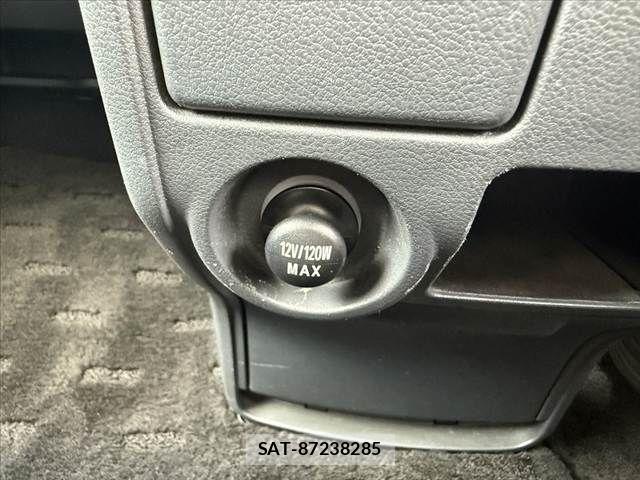 Mitsubishi DELICA 2008-09 7217487-29