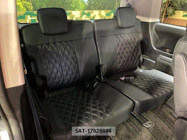 Mitsubishi DELICA 2025-02 7217598-9