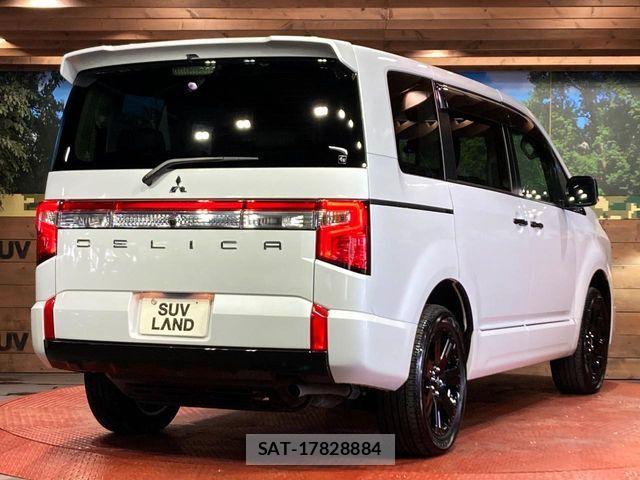 Mitsubishi DELICA 2025-02 7217598-17