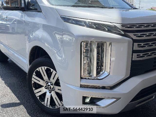 Mitsubishi DELICA 2025-02 7217602-21