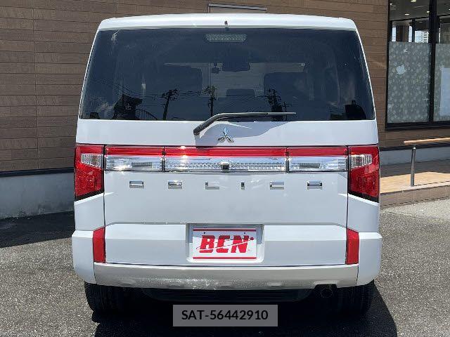 Mitsubishi DELICA 2025-02 7217602-25
