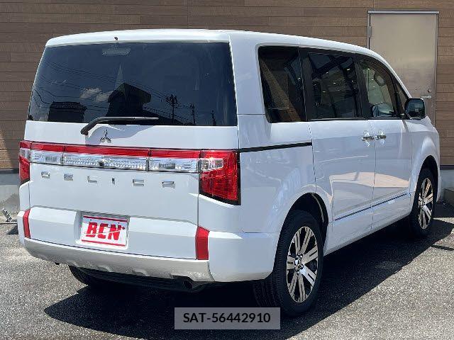 Mitsubishi DELICA 2025-02 7217602-2