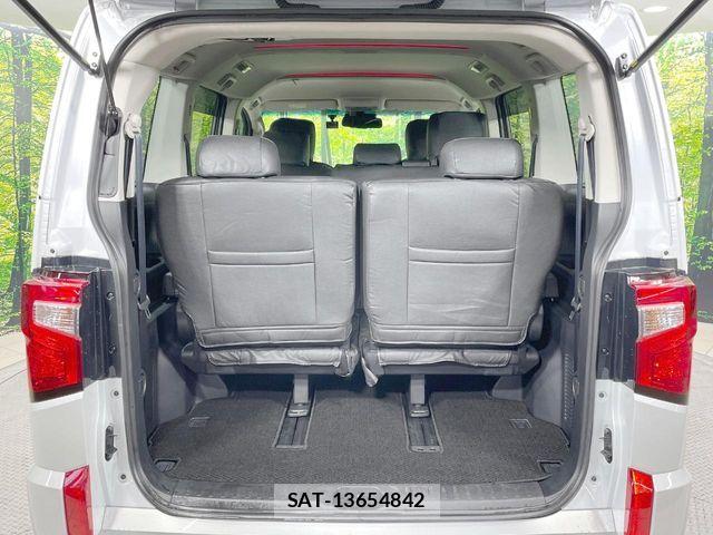 Mitsubishi DELICA 2024-09 7217594-11