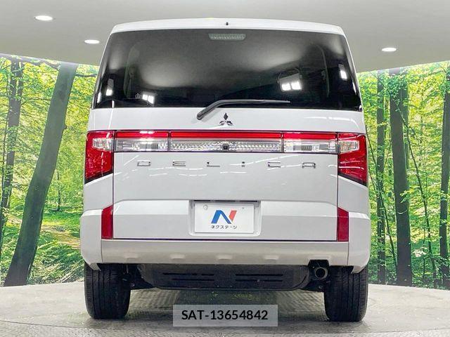 Mitsubishi DELICA 2024-09 7217594-16