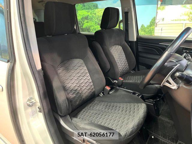 Mitsubishi DELICA 2020-03 7217538-9