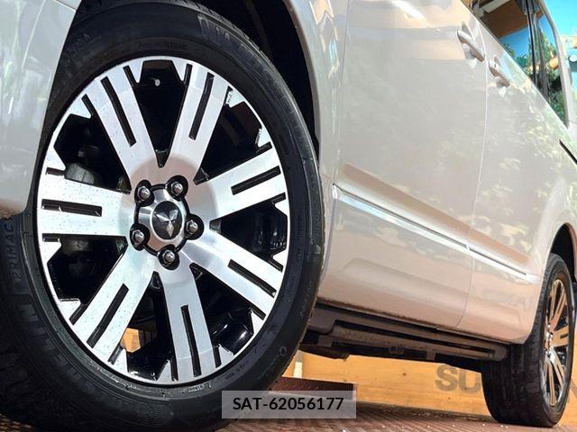 Mitsubishi DELICA 2020-03 7217538-14