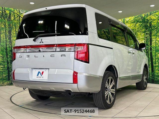 Mitsubishi DELICA 2024-08 7217575-17