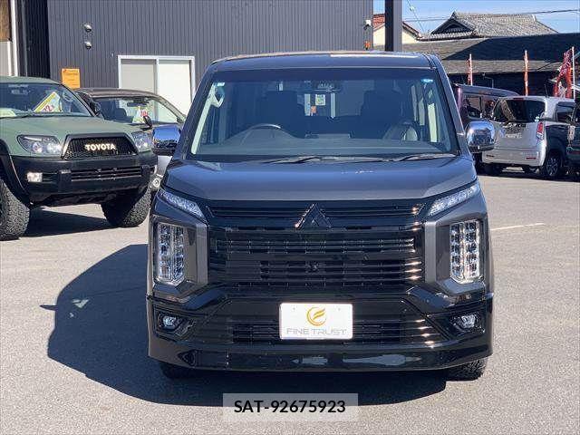 Mitsubishi DELICA 2019-02 7217519-15